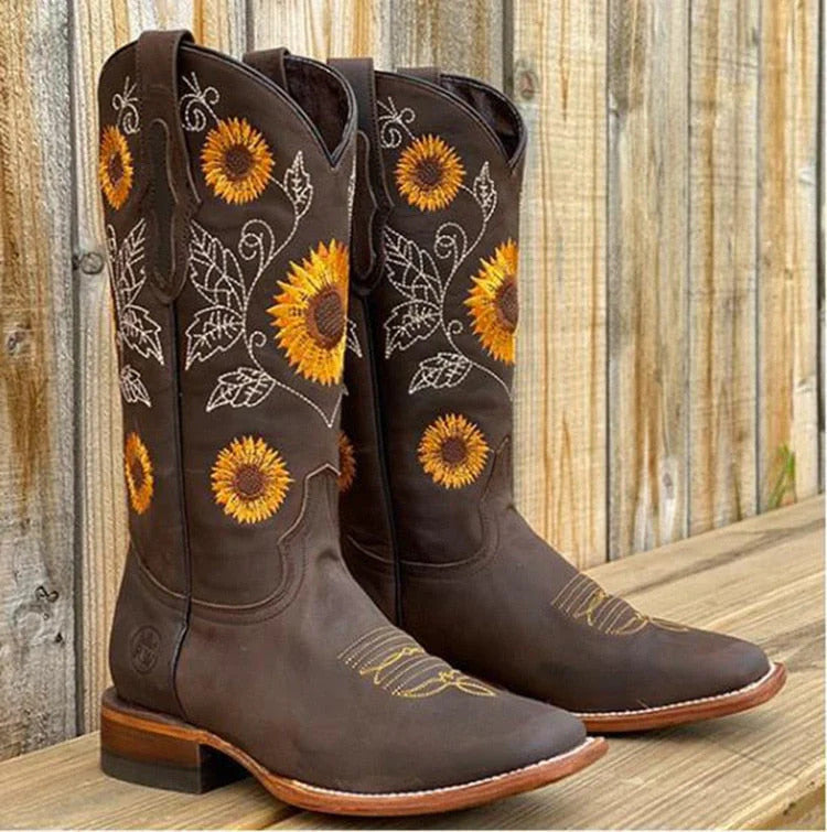 Victoria – Bohemian Style Boots