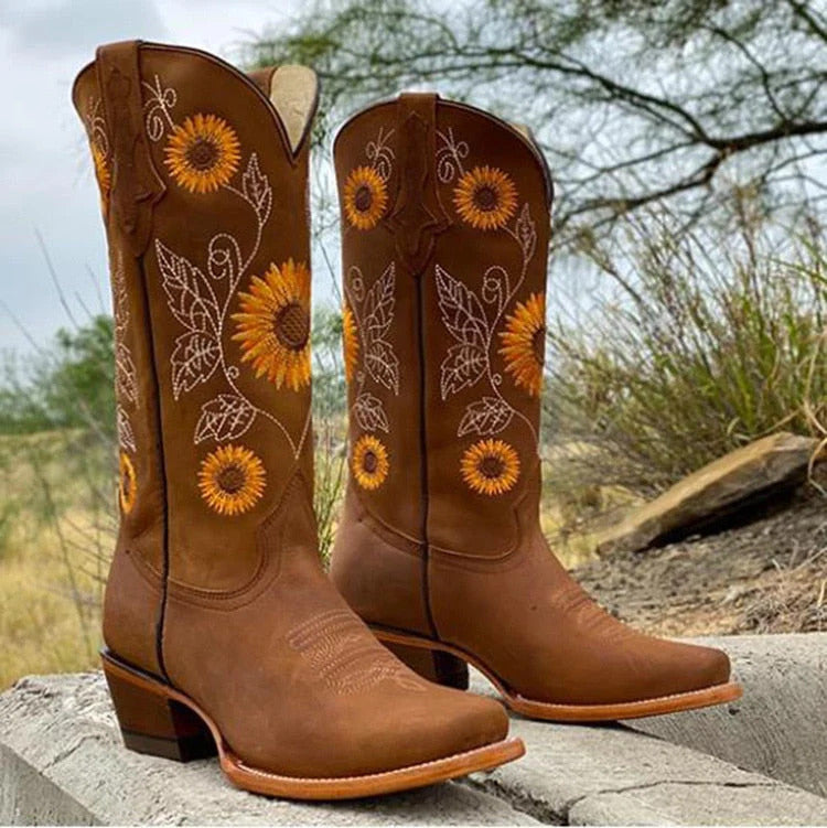 Victoria – Bohemian Style Boots